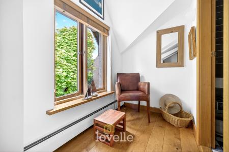 4 bedroom Detached house for sale in Main Road, Hatcliffe, DN37