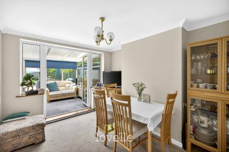 3 bedroom Semi-detached house for sale in Summerfield Avenue, Waltham, DN37