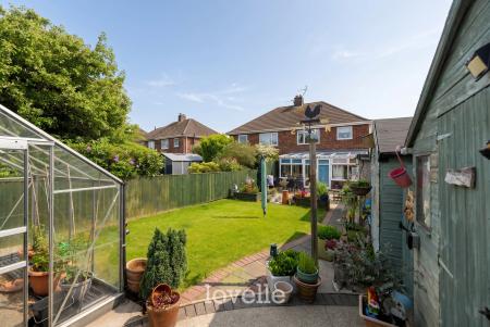 3 bedroom Semi-detached house for sale in Summerfield Avenue, Waltham, DN37