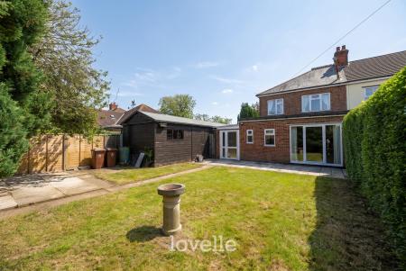 3 bedroom Semi-detached house for sale in Brigsley Road, Waltham, DN37