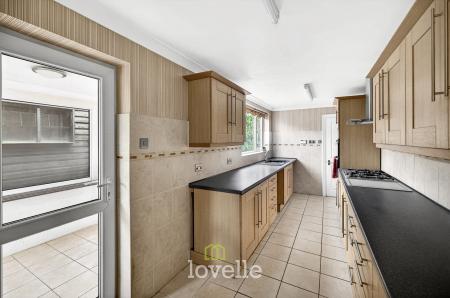 3 bedroom Semi-detached house for sale in Brigsley Road, Waltham, DN37