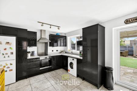 3 bedroom Semi-detached house for sale in Gervase Holles Way, Grimsby, DN33