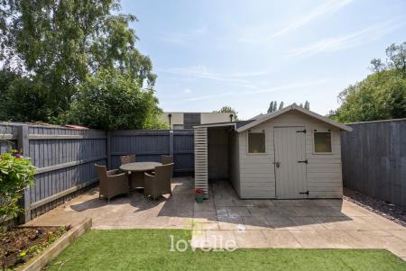 3 bedroom Semi-detached house for sale in Gervase Holles Way, Grimsby, DN33