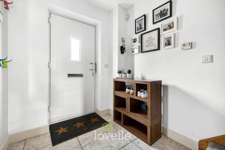 3 bedroom Semi-detached house for sale in Gervase Holles Way, Grimsby, DN33
