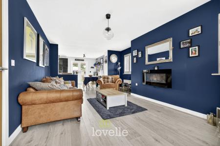 3 bedroom Semi-detached house for sale in Gervase Holles Way, Grimsby, DN33