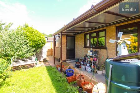3 bedroom Detached bungalow for sale in Meadow Close, Grimoldby, LN11