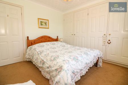 3 bedroom Detached bungalow for sale in Meadow Close, Grimoldby, LN11