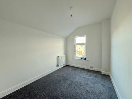 3 bedroom Terraced House to let in Fairmont Road,, Grimsby, DN32