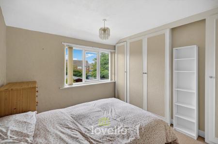 3 bedroom Terraced House for sale in Curry Road, Grimsby, DN34
