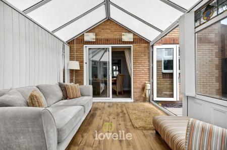 3 bedroom Detached house for sale in Holme Farm Close, Great Coates, DN37