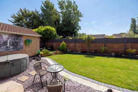 3 bedroom Detached house for sale in Holme Farm Close, Great Coates, DN37