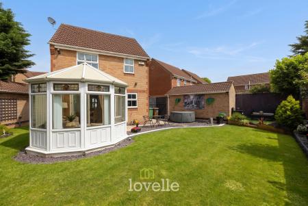 3 bedroom Detached house for sale in Holme Farm Close, Great Coates, DN37
