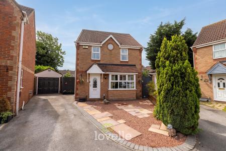 3 bedroom Detached house for sale in Holme Farm Close, Great Coates, DN37