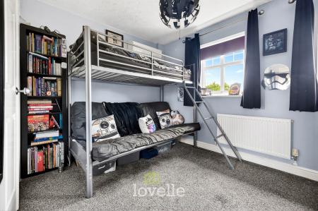 4 bedroom Detached house for sale in Larkspur Avenue, Healing, DN41