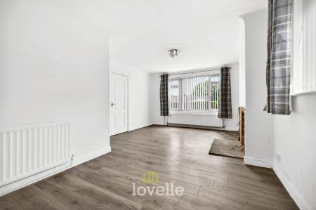3 bedroom Detached house for sale in School Road, South Killingholme, DN40