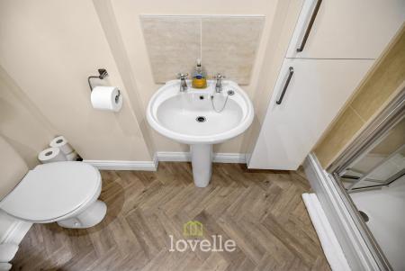3 bedroom Detached house for sale in Welholme Road, Grimsby, DN32