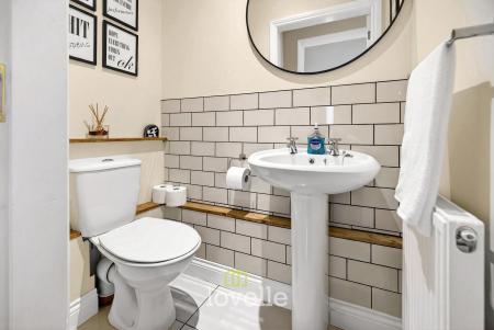 3 bedroom Detached house for sale in Welholme Road, Grimsby, DN32