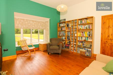 5 bedroom Detached house for sale in Warren Road, North Somercotes, LN11