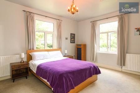 5 bedroom Detached house for sale in Warren Road, North Somercotes, LN11