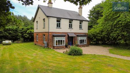 5 bedroom Detached house for sale in Warren Road, North Somercotes, LN11