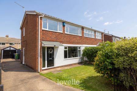 Ancaster Avenue, Scartho, Grimsby, DN33