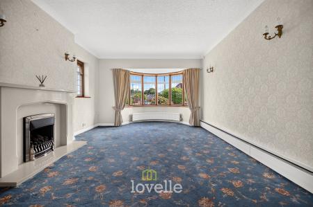 3 bedroom Detached bungalow for sale in Pelham Avenue, Scartho, Grimsby, DN33