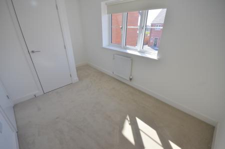 2 bedroom Semi-detached house to let in Bytham Close, Scartho Top, Grimsby, DN33