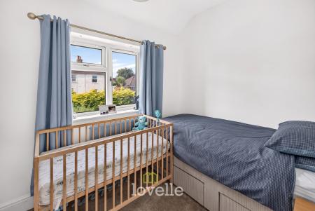 3 bedroom Semi-detached house for sale in Cemetery Road, Laceby, DN37