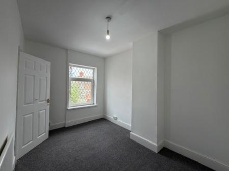 3 bedroom Terraced House to let in Durban Road, Grimsby, DN32