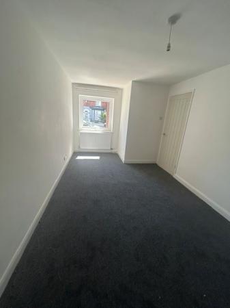 1 bedroom Flat to let in Torrington Street, Grimsby, DN32