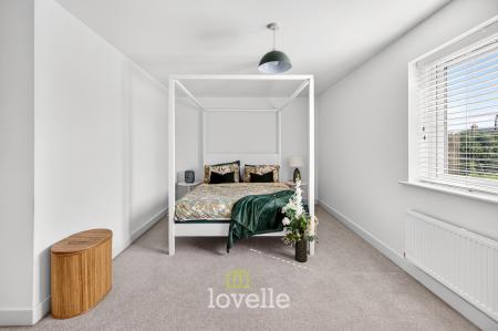 3 bedroom Terraced House for sale in Florina Place, Scartho, Grimsby, DN33