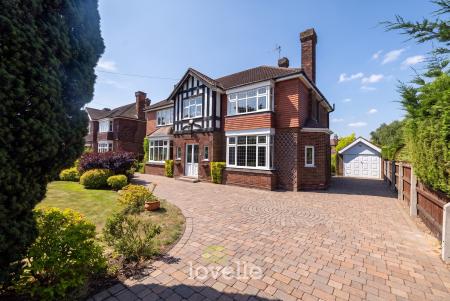 Bargate, Grimsby, DN34