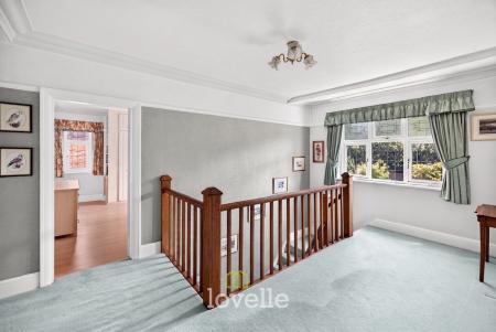 4 bedroom Detached house for sale in Bargate, Grimsby, DN34