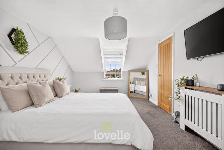 3 bedroom Detached house for sale in North End, Keelby, DN41