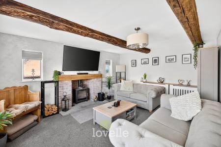 3 bedroom Detached house for sale in North End, Keelby, DN41