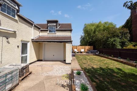 3 bedroom Detached house for sale in North End, Keelby, DN41