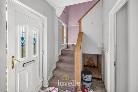 3 bedroom End of terrace house for sale in Bonby Grove, Grimsby, DN33