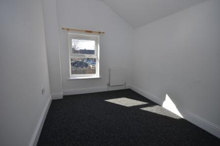 3 bedroom Terraced House to let in Elsenham Road, Grimsby, DN31