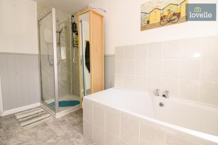 3 bedroom Detached house for sale in Northgate Lane, Grimoldby, LN11