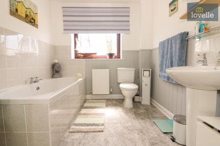 3 bedroom Detached house for sale in Northgate Lane, Grimoldby, LN11