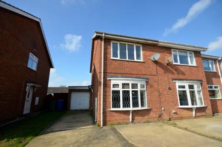 Calder Close, Immingham, DN40