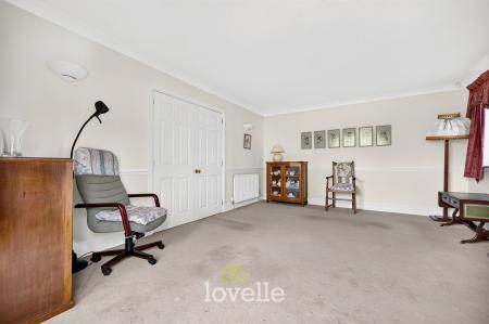 4 bedroom Detached house for sale in Augusta Oaks, Grimsby, DN34