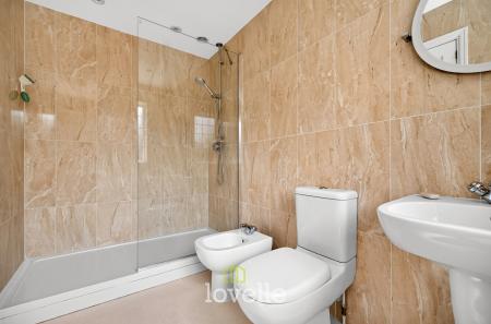 4 bedroom Detached house for sale in Augusta Oaks, Grimsby, DN34