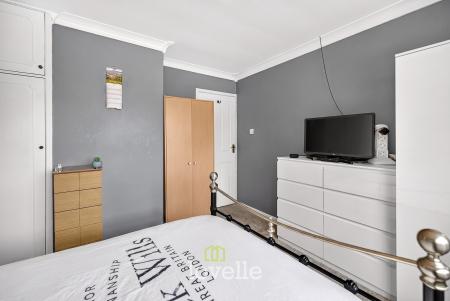 3 bedroom Detached bungalow for sale in Sterling Crescent, Waltham, DN37
