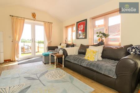 4 bedroom Detached house for sale in Keeling Street, North Somercotes, LN11
