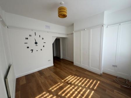 2 bedroom Terraced House to let in St Heliers Road, Cleethorpes, DN35