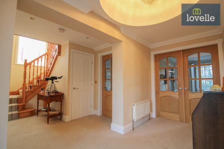 5 bedroom Detached house for sale in Post Office Lane, Ashby-Cum-Fenby, DN37