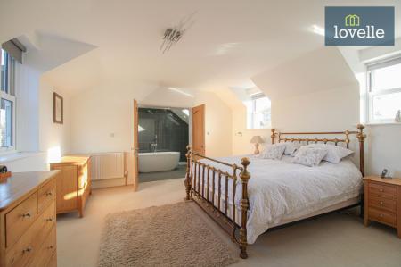 5 bedroom Detached house for sale in Post Office Lane, Ashby-Cum-Fenby, DN37