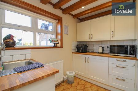 5 bedroom Detached house for sale in Post Office Lane, Ashby-Cum-Fenby, DN37