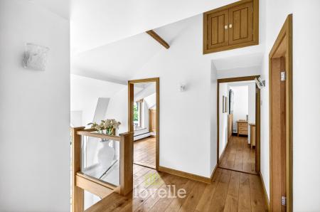 4 bedroom Detached house for sale in Main Road, Hatcliffe, DN37